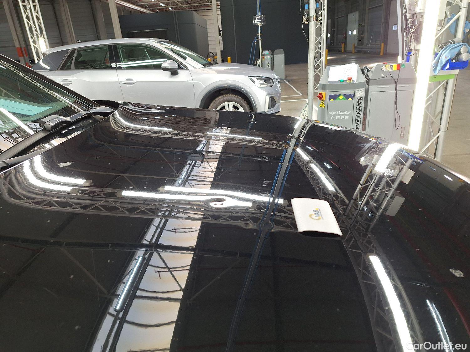  Volvo  XC 40 Volvo, XC40 '17, Volvo XC40 T2 Geartronic Momentum Pro 5d #41