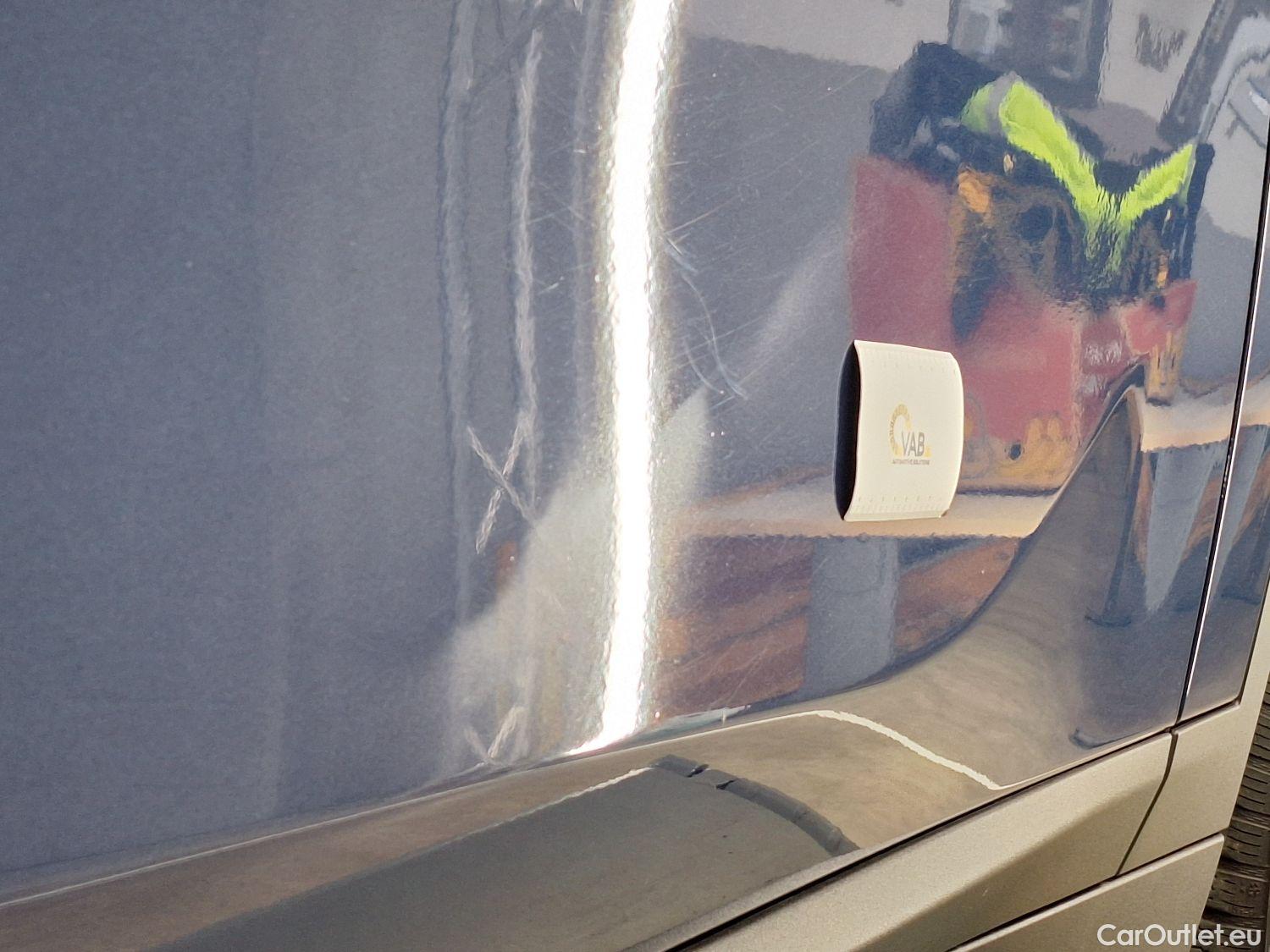  Bmw  X1 BMW,  FL'19, BMW  sDrive16dA (85 kW) 5d #9