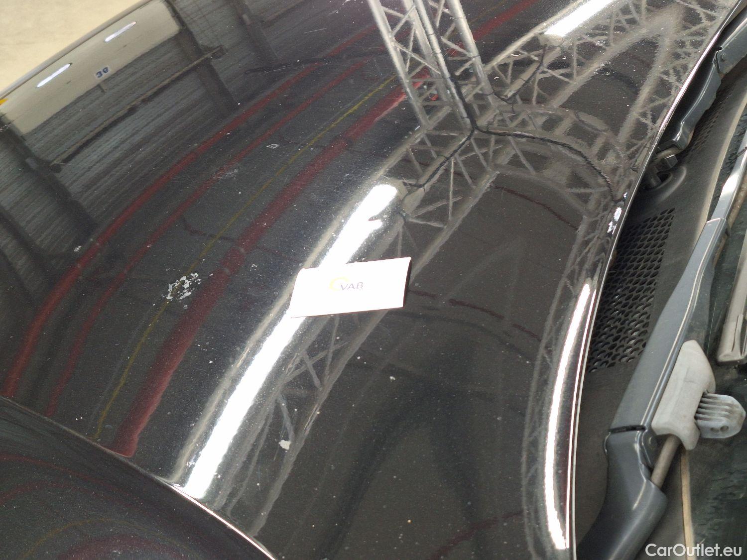  Volvo  XC 40 Volvo, XC40 '17, Volvo XC40 T2 Geartronic Momentum Pro 5d #40