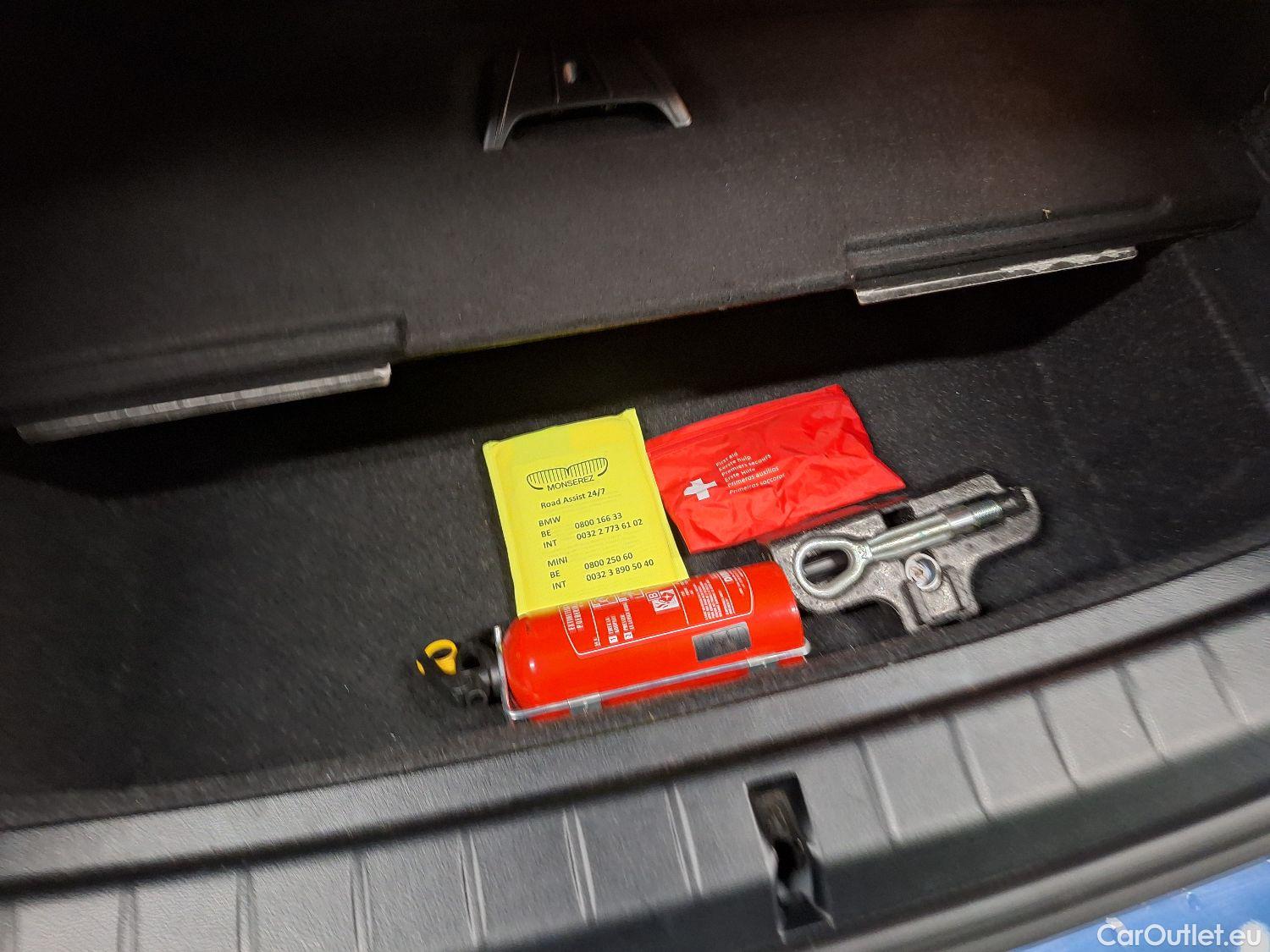  Bmw  X1 BMW,  FL'19, BMW  sDrive16dA (85 kW) 5d #1