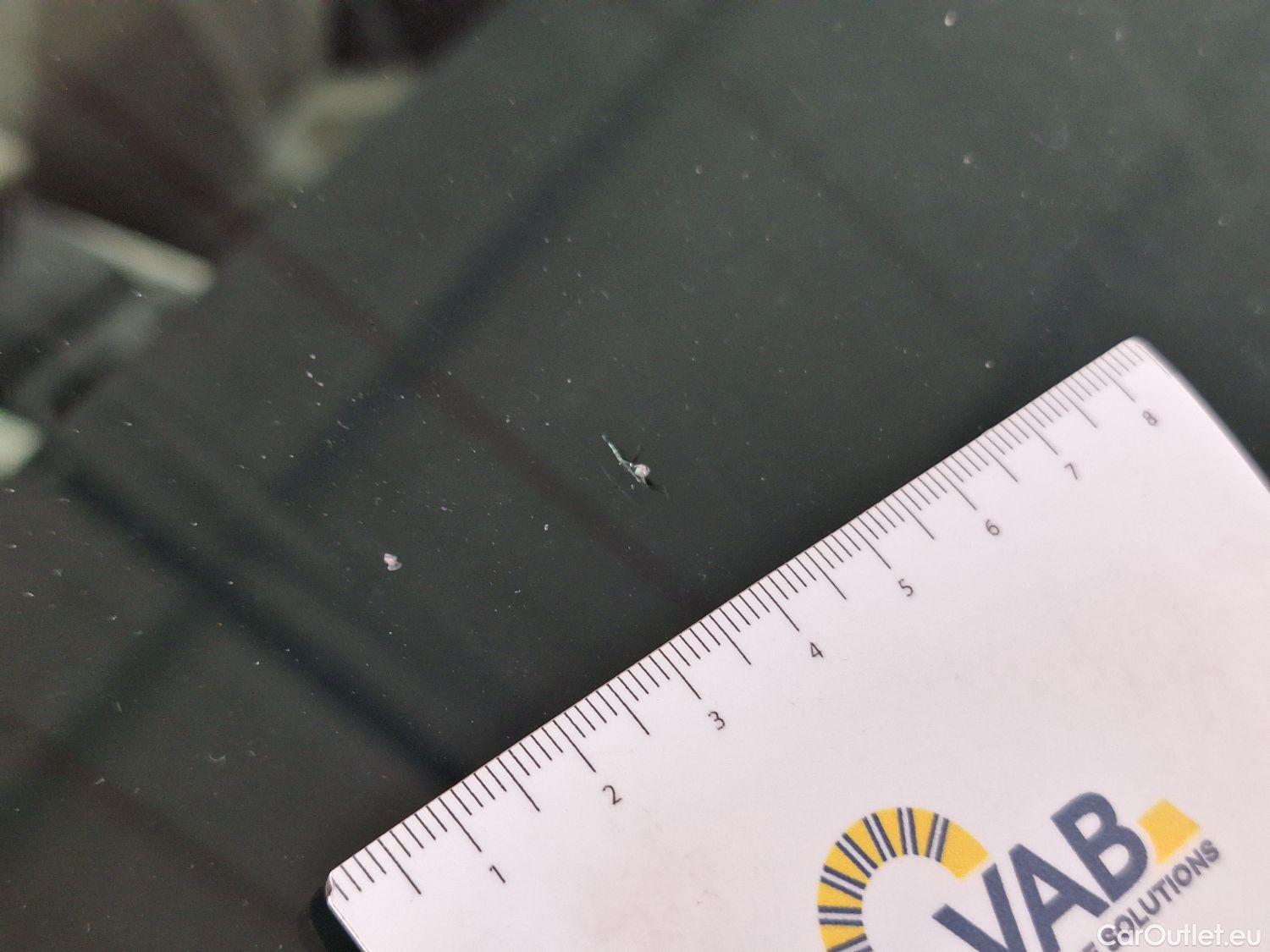  Volvo  XC 40 Volvo, XC40 '17, Volvo XC40 T3 Geartronic Momentum Pro 5d #44