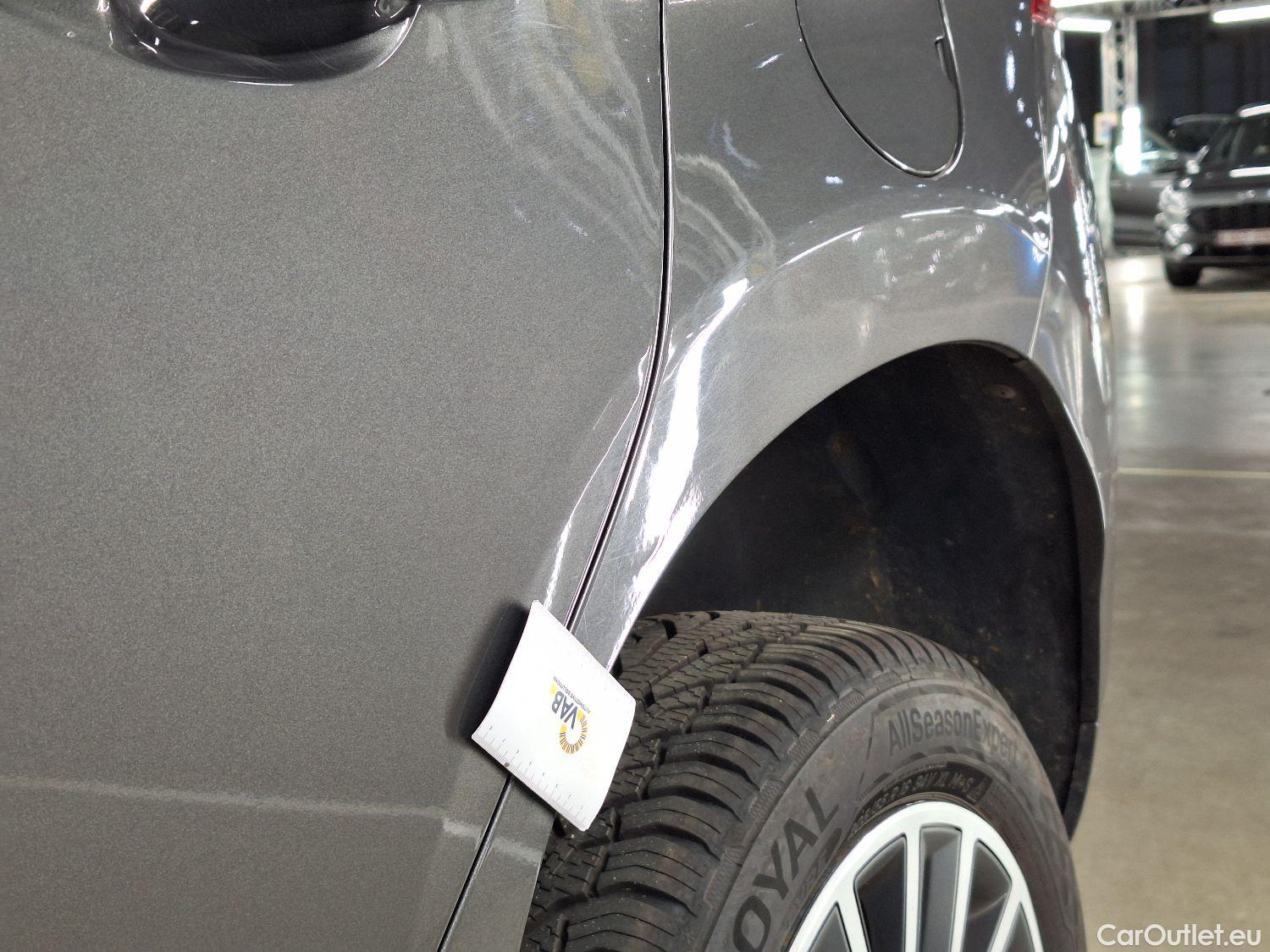  Peugeot  2008 Peugeot,  FL'16, Peugeot  1.2 Puretech 61kW S&S Active 5d #14