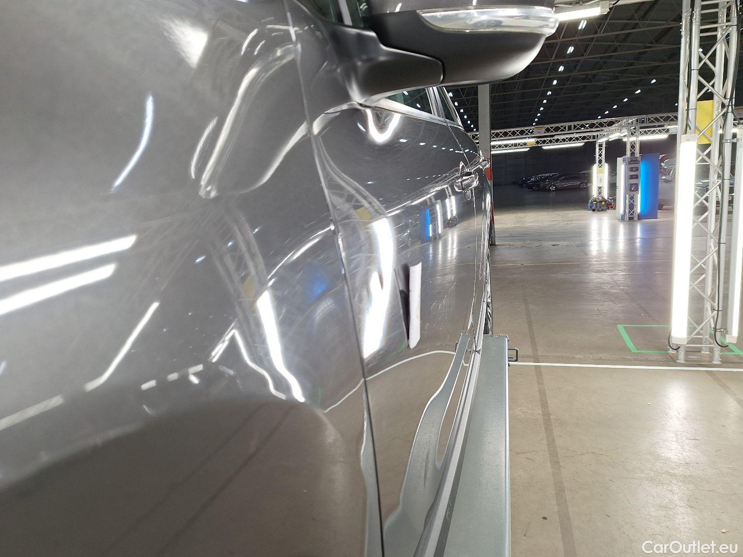  Peugeot  2008 Peugeot,  FL'16, Peugeot  1.2 Puretech 61kW S&S Active 5d #16