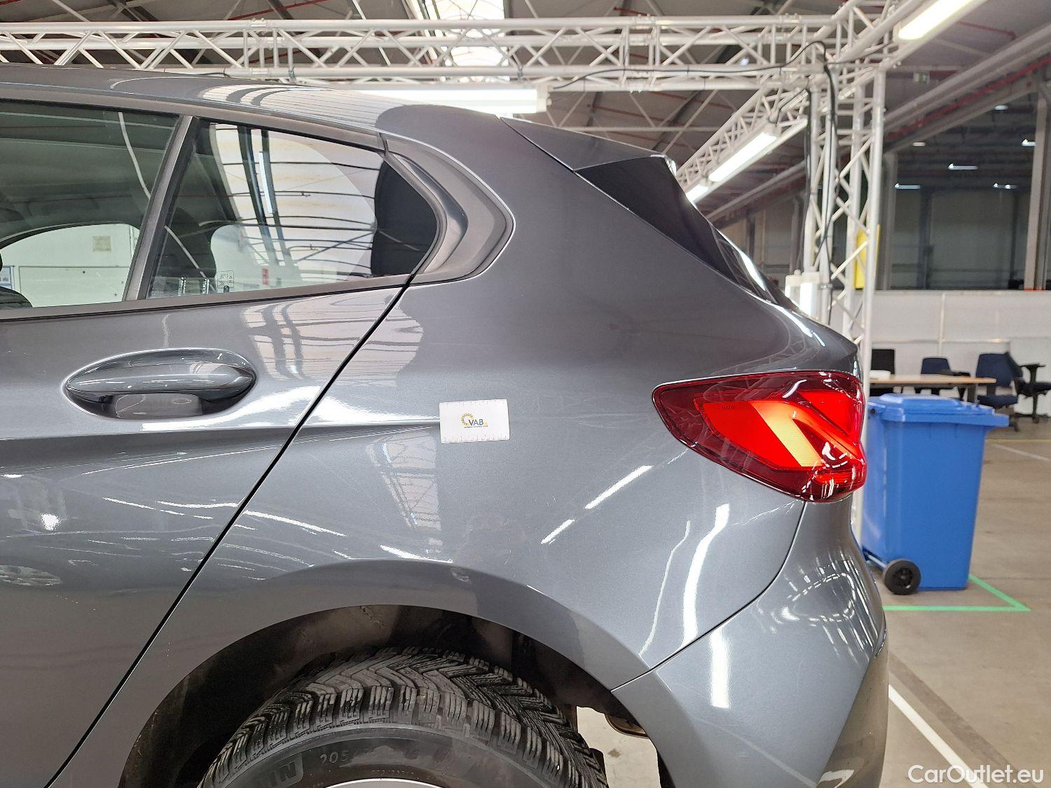  Bmw  Serie 1 BMW, 1-serie '19, BMW 1 Reeks Hatch 116dA (85 kW) 5d #25