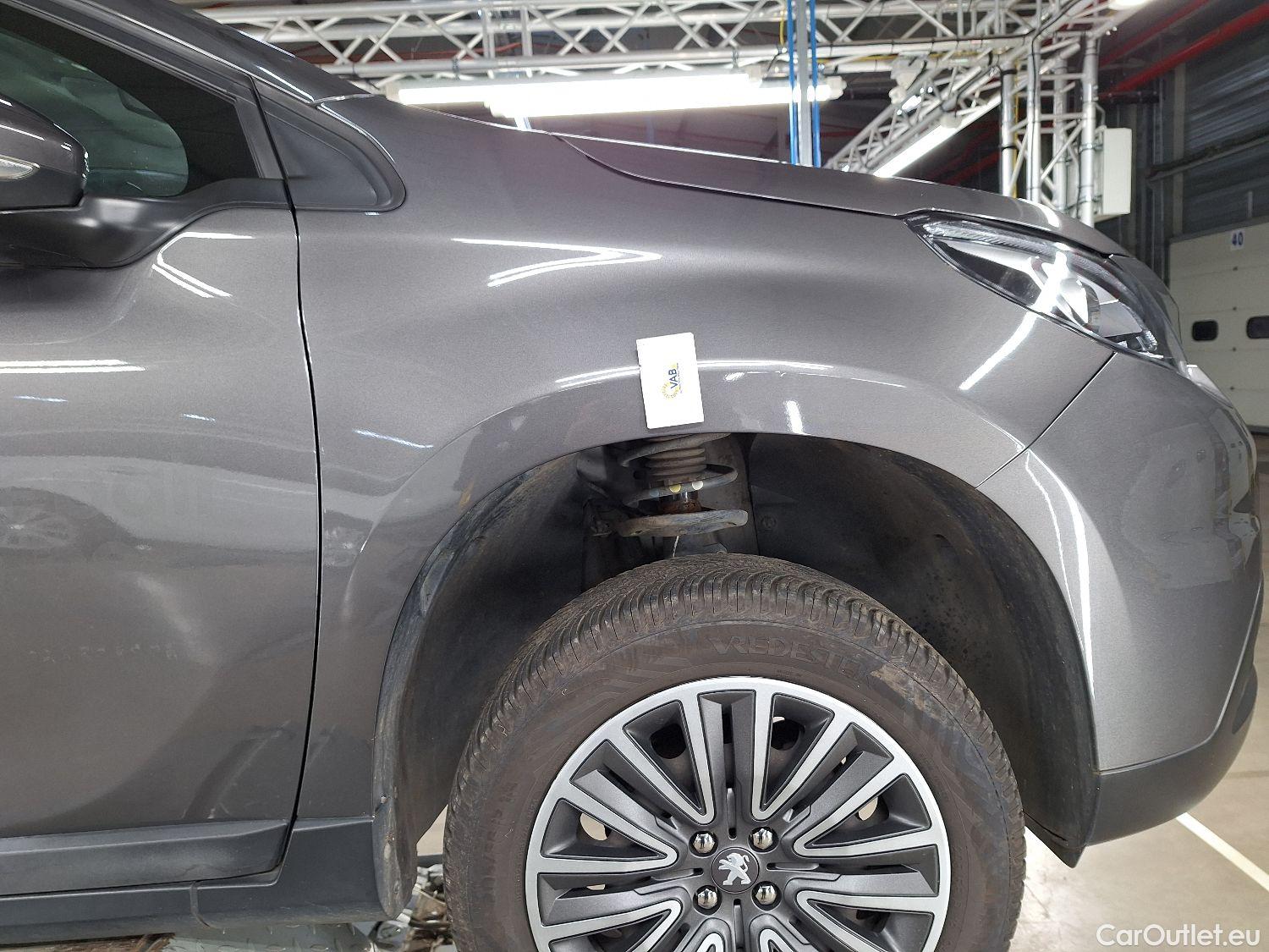  Peugeot  2008 Peugeot,  FL'16, Peugeot  1.2 Puretech 61kW S&S Active 5d #3