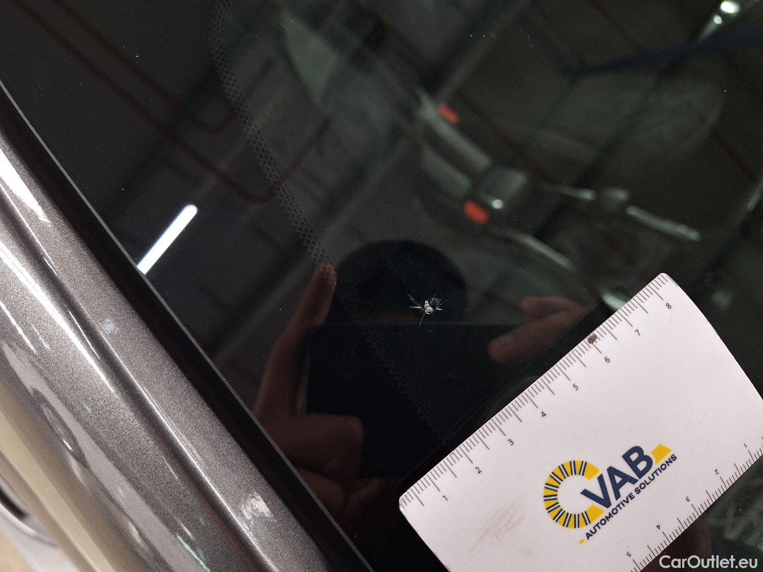  Peugeot  2008 Peugeot,  FL'16, Peugeot  1.2 Puretech 61kW S&S Active 5d #2