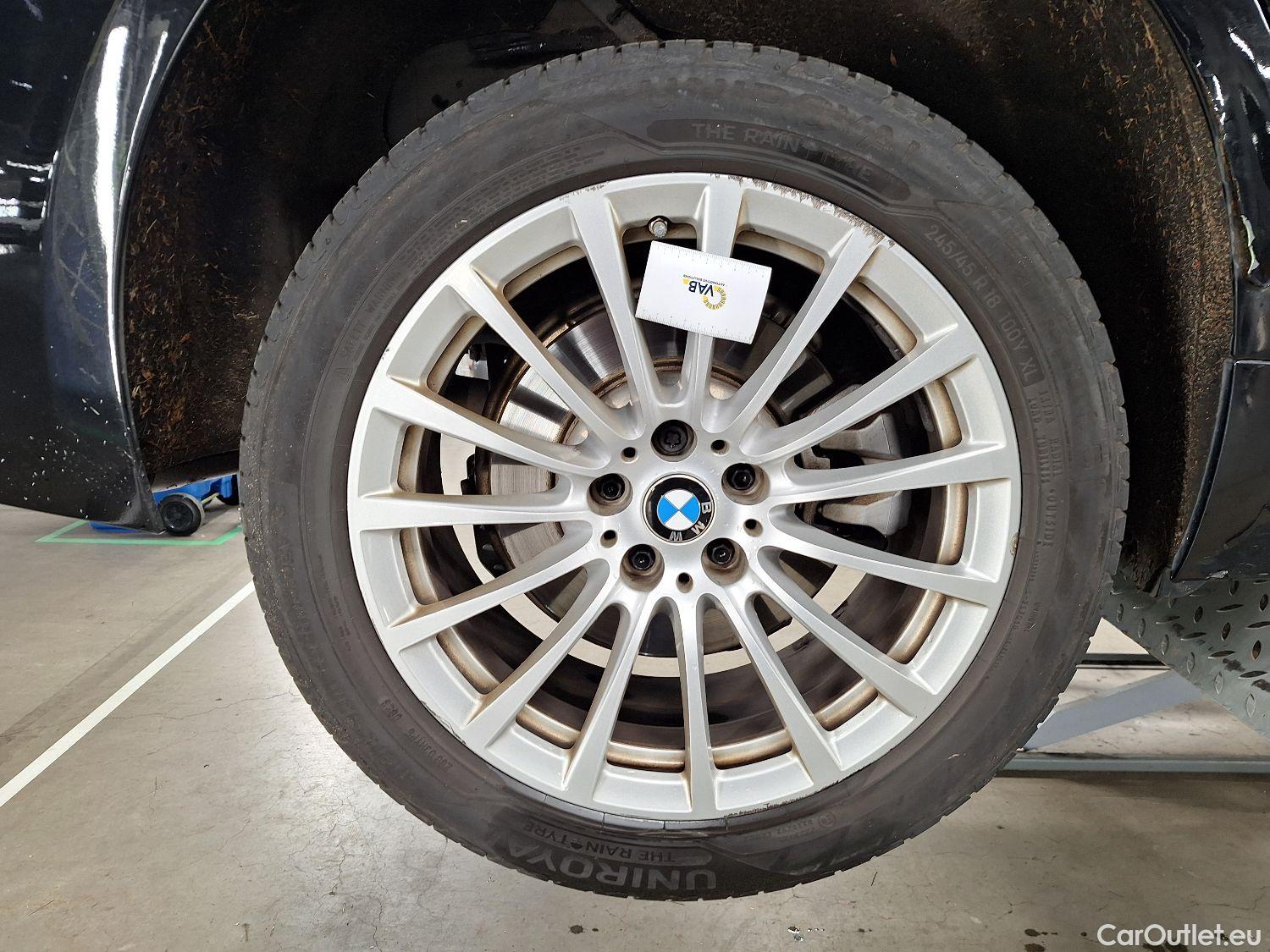  Bmw  Serie 5 BMW, 5-serie touring '17, BMW 5 Reeks Touring 520d XDrive Aut. (140 kW) 5d #1