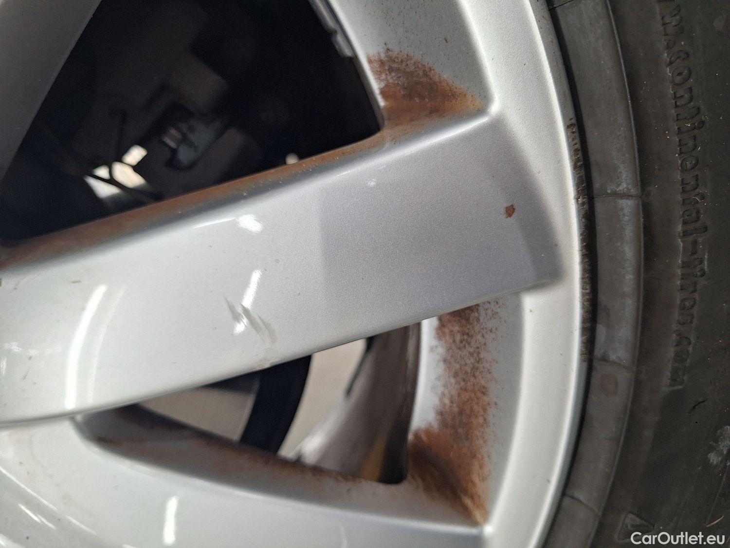  Volvo  XC90 Volvo,  '14, Volvo  2.0 D4 FWD Geartronic Momentum 7PL. 5d #8