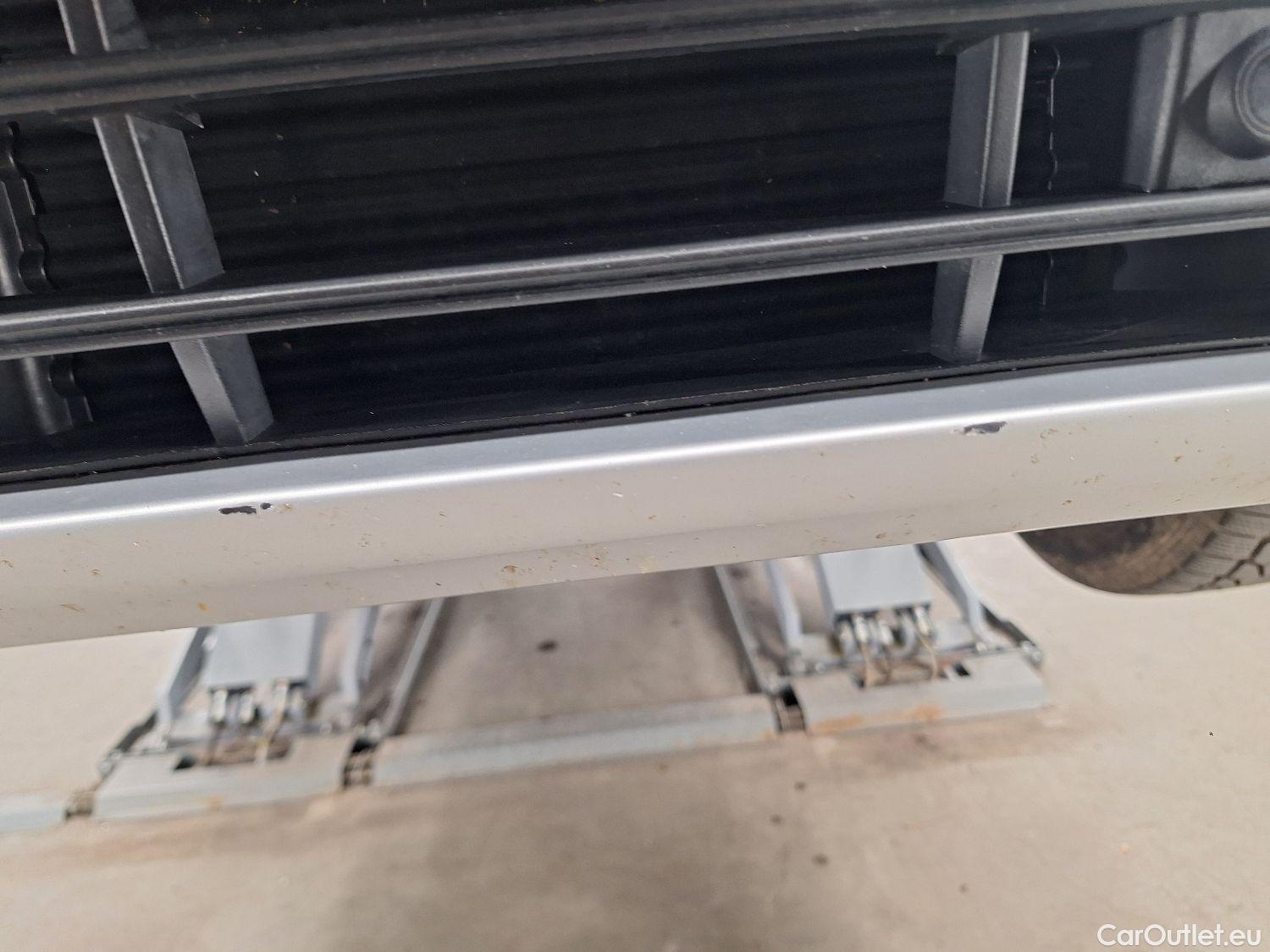  Volvo  XC90 Volvo,  '14, Volvo  2.0 D4 FWD Geartronic Momentum 7PL. 5d #52