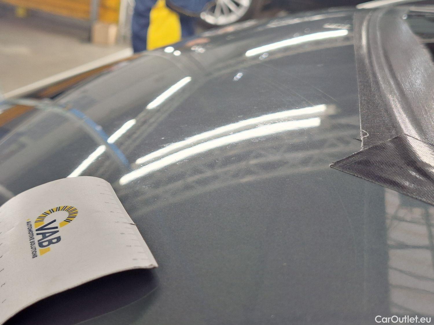  Volvo  XC90 Volvo,  '14, Volvo  2.0 D4 FWD Geartronic Momentum 7PL. 5d #56