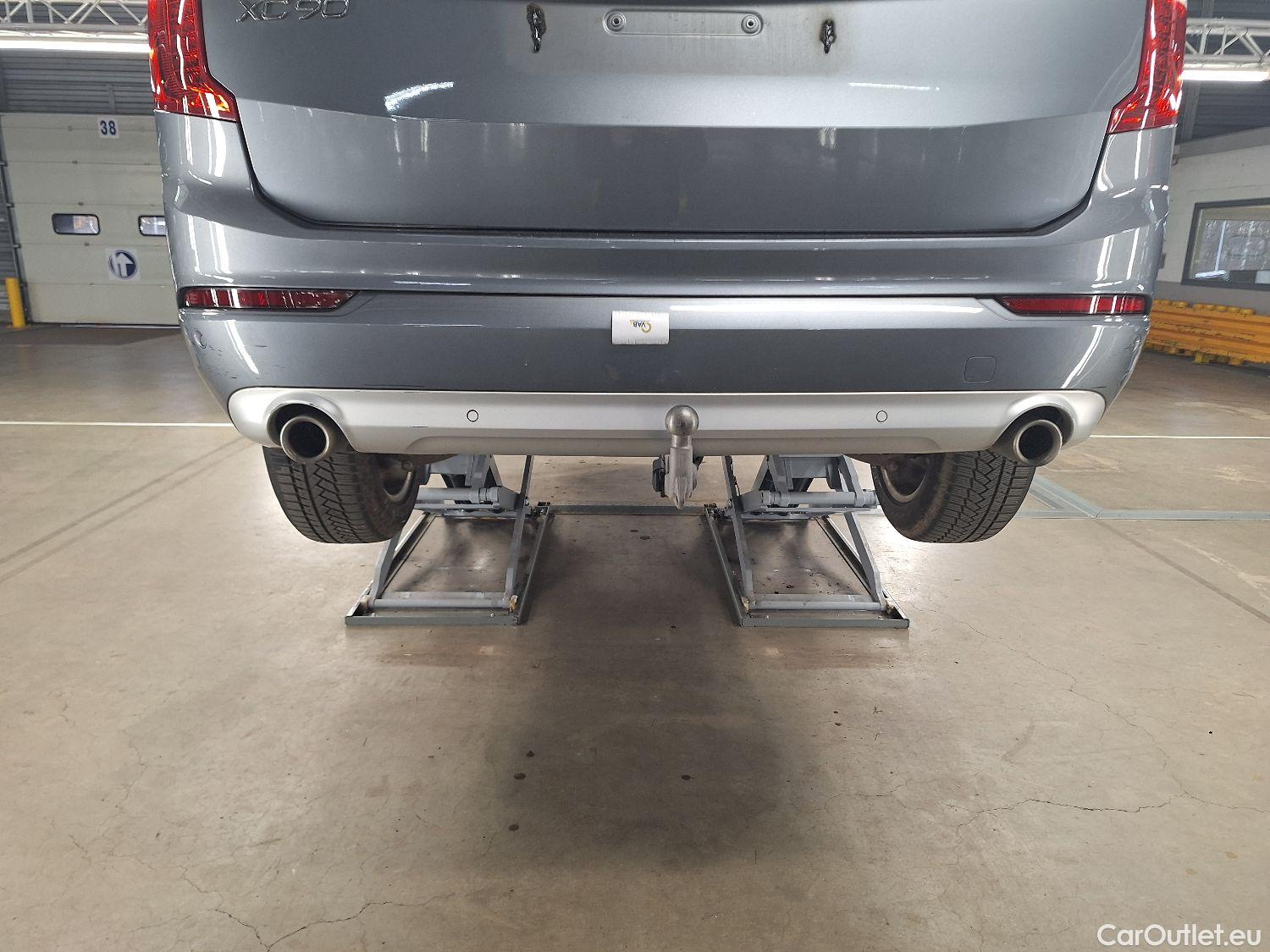  Volvo  XC90 Volvo,  '14, Volvo  2.0 D4 FWD Geartronic Momentum 7PL. 5d #23