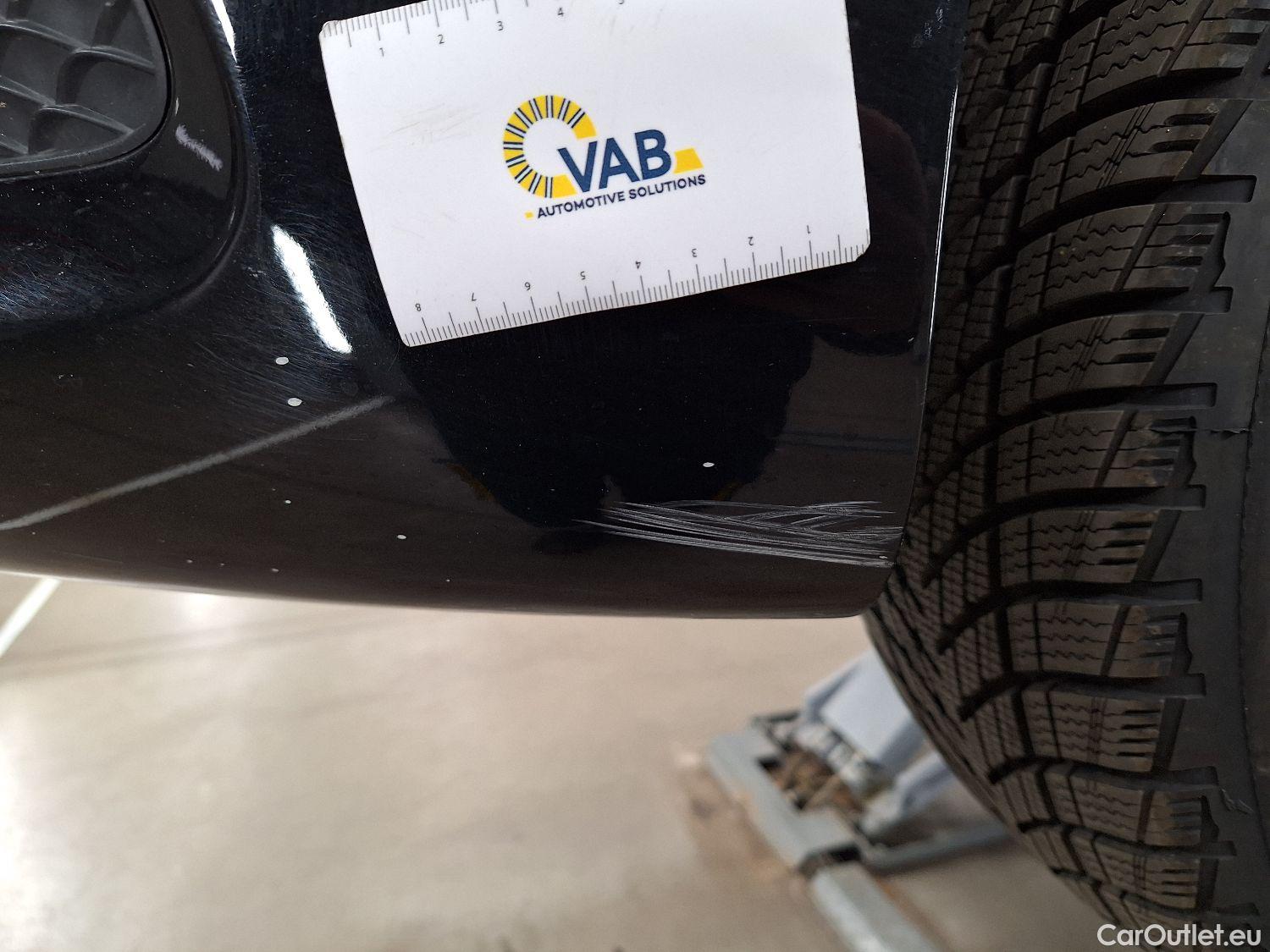  Mercedes  A-Klasse Mercedes, A-Class Berline '18, Mercedes-Benz  Limousine A 180 d 4d #12