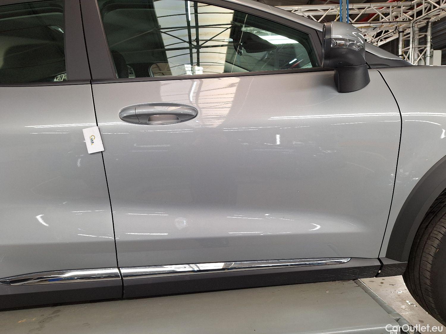  Ford  Puma Ford,  '19, Ford  1.0i Ecoboost MHEV 92kW Aut. Titanium 5d #18