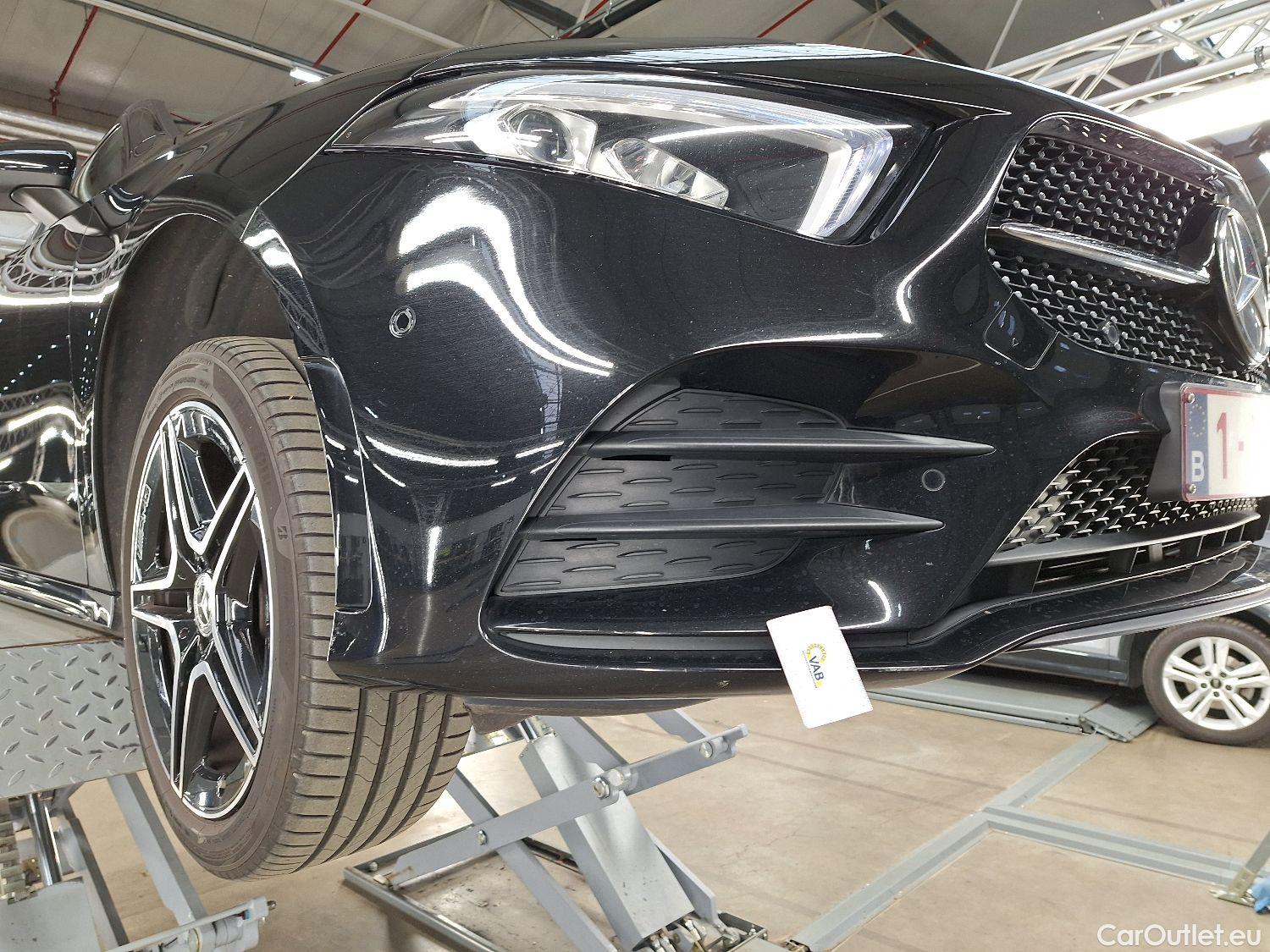  Mercedes  A-Klasse Mercedes, A-Class Berline '18, Mercedes-Benz  Limousine A 200d Business S #3