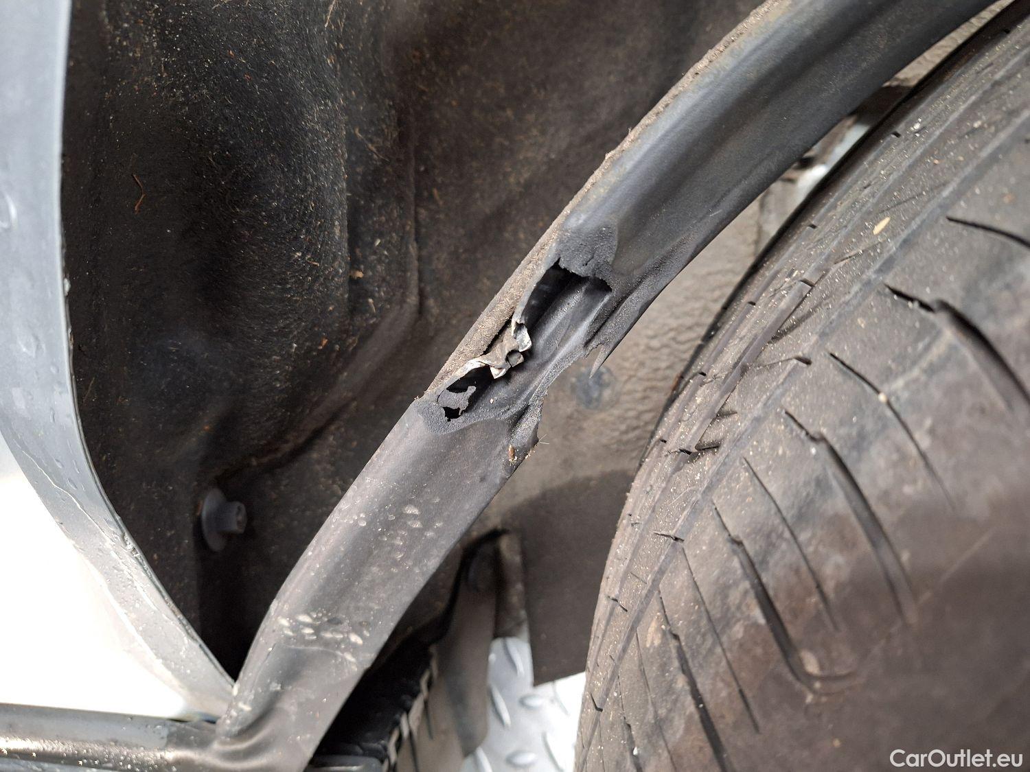  Ford  Puma Ford,  '19, Ford  1.0i Ecoboost MHEV 92kW Aut. Titanium 5d #15