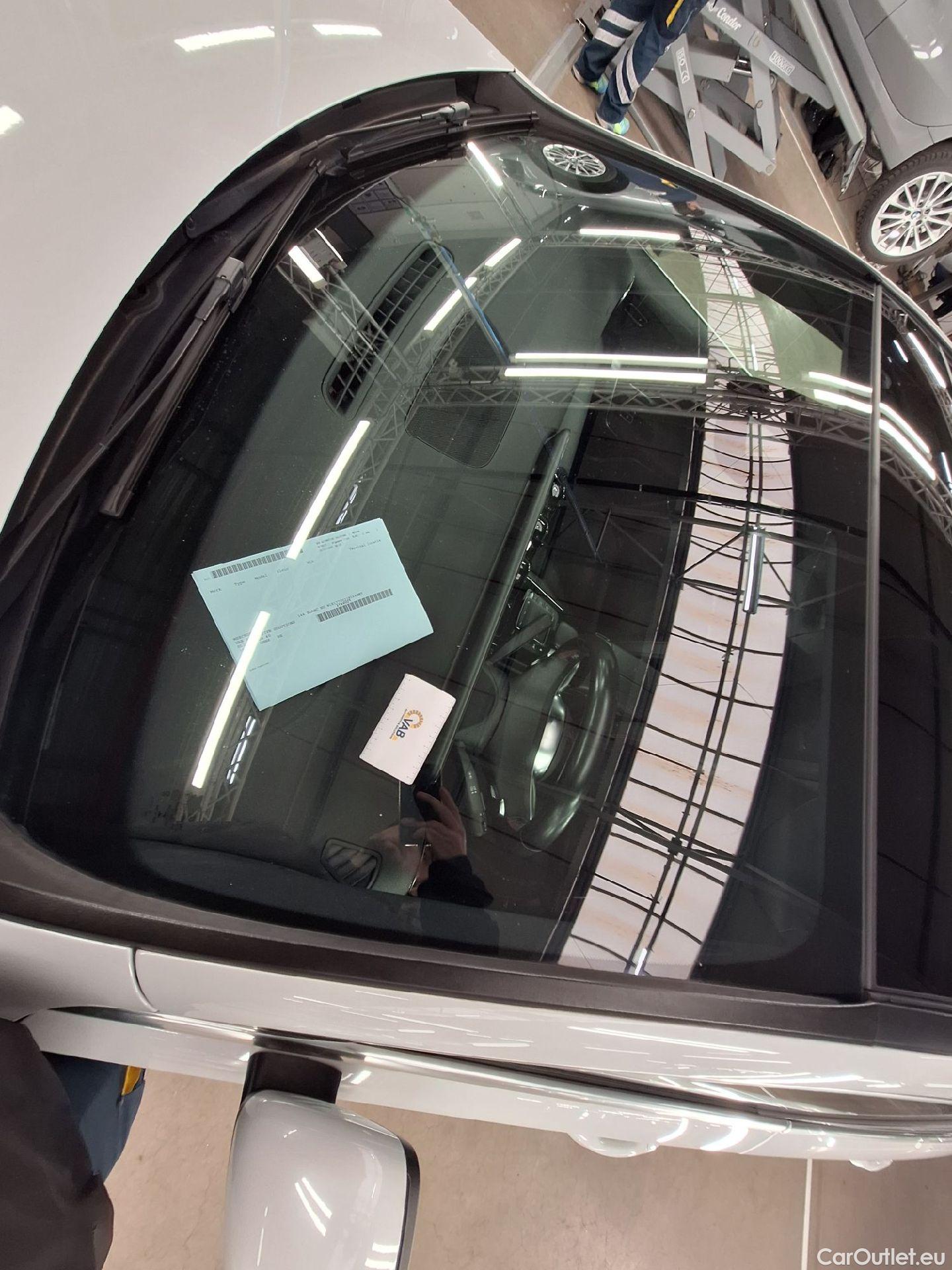  Mercedes  A-Klasse Mercedes, A-Class '18, Mercedes-Benz  A 180 d DCT Business Soluti #41