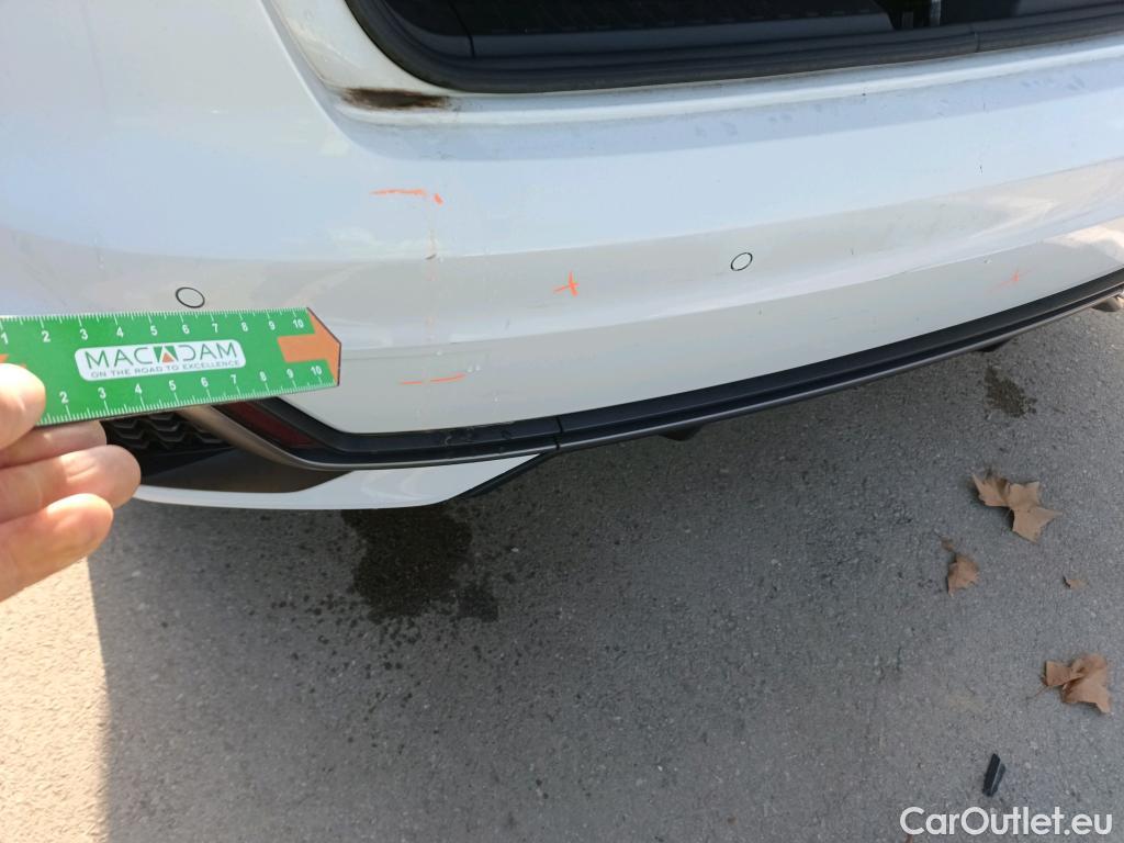  Audi  A1 Sportback AUDI A1 / 2018 / 5P / berlina con portón Sportback Adrenalin 30 TFSI 81kW (110CV)(SP) #5