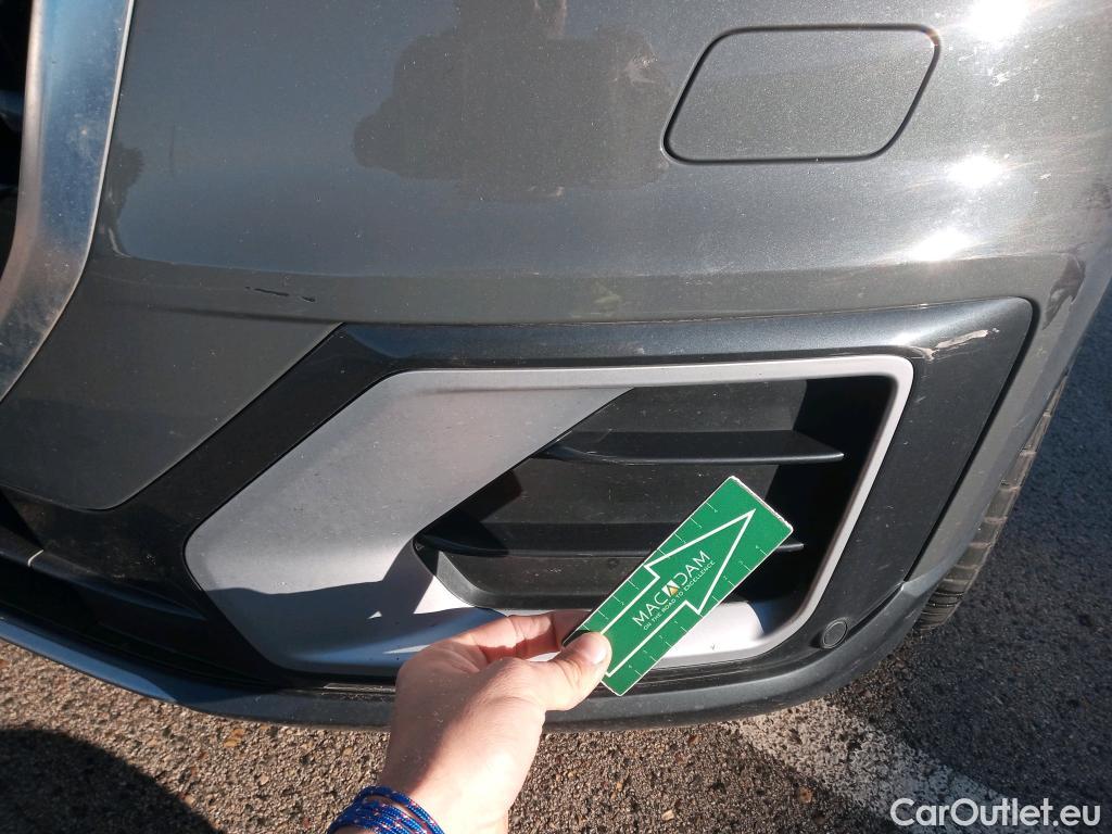  Audi  Q2 AUDI  / 2016 / 5P / todoterreno Design 30 TDI 85kW (116CV) S tronic #20