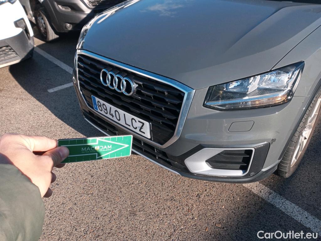  Audi  Q2 AUDI  / 2016 / 5P / todoterreno Design 30 TDI 85kW (116CV) S tronic #4