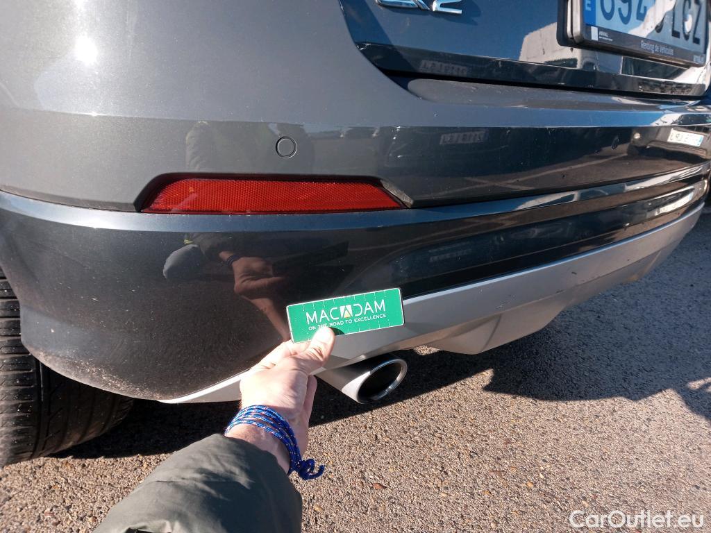  Audi  Q2 AUDI  / 2016 / 5P / todoterreno Design 30 TDI 85kW (116CV) S tronic #8