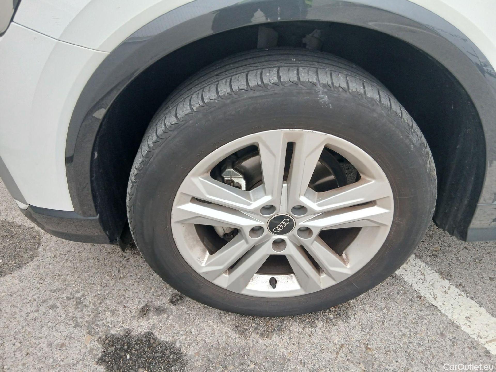  Audi  Q2 AUDI  / 2020 / 5P / todoterreno Advanced 35 TFSI 110kW (150CV) S tronic (AC) #11