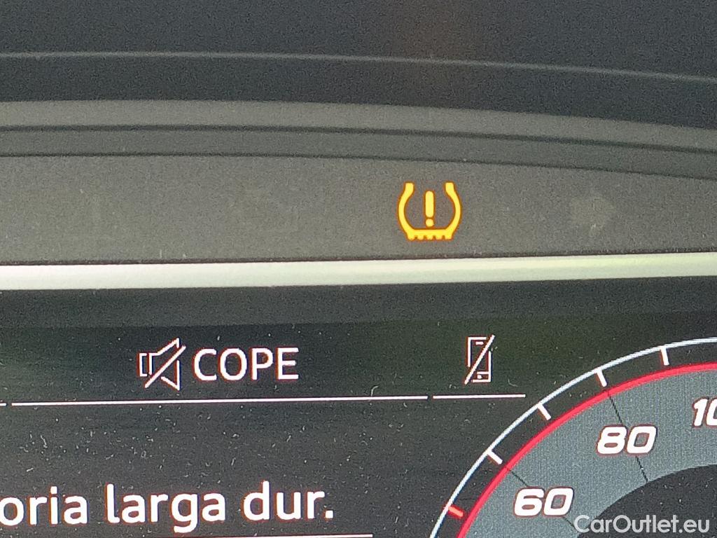  Audi  A1 Sportback AUDI A1 / 2018 / 5P / berlina con portón Sportback Adrenalin 30 TFSI 81kW (110CV)(SP) #8