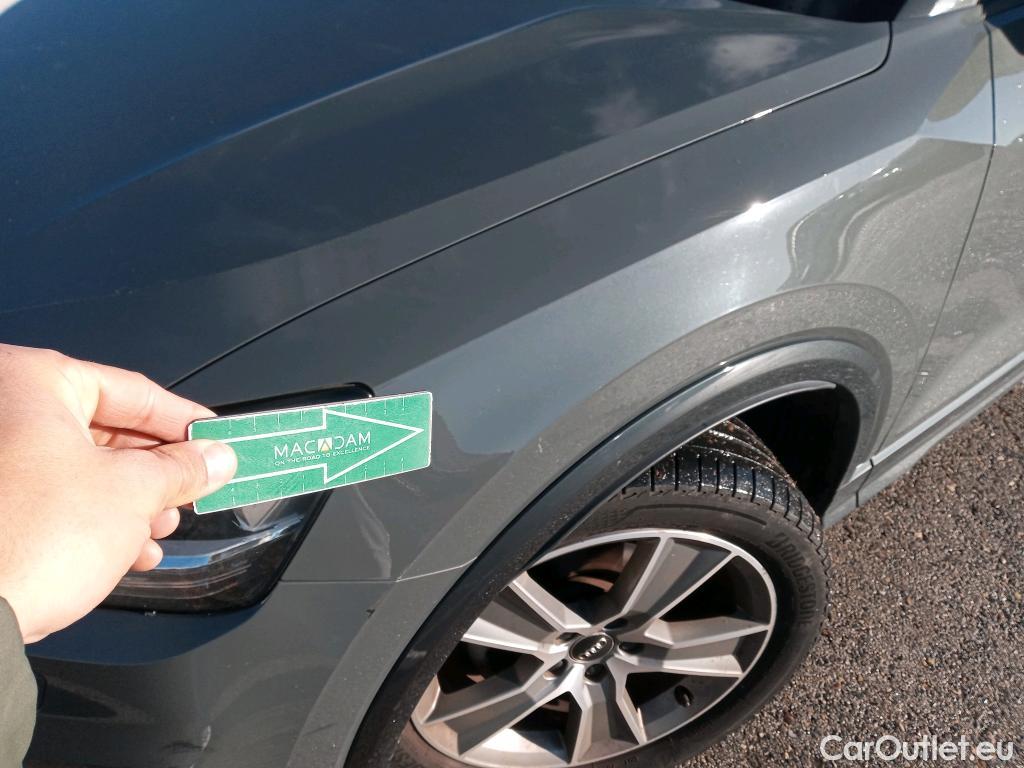  Audi  Q2 AUDI  / 2016 / 5P / todoterreno Design 30 TDI 85kW (116CV) S tronic #32