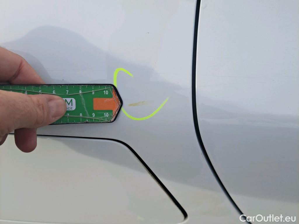  Dacia  Sandero DACIA  / 2020 / 5P / berlina con portón Stepway Essential TCe 67kW (90V) #63