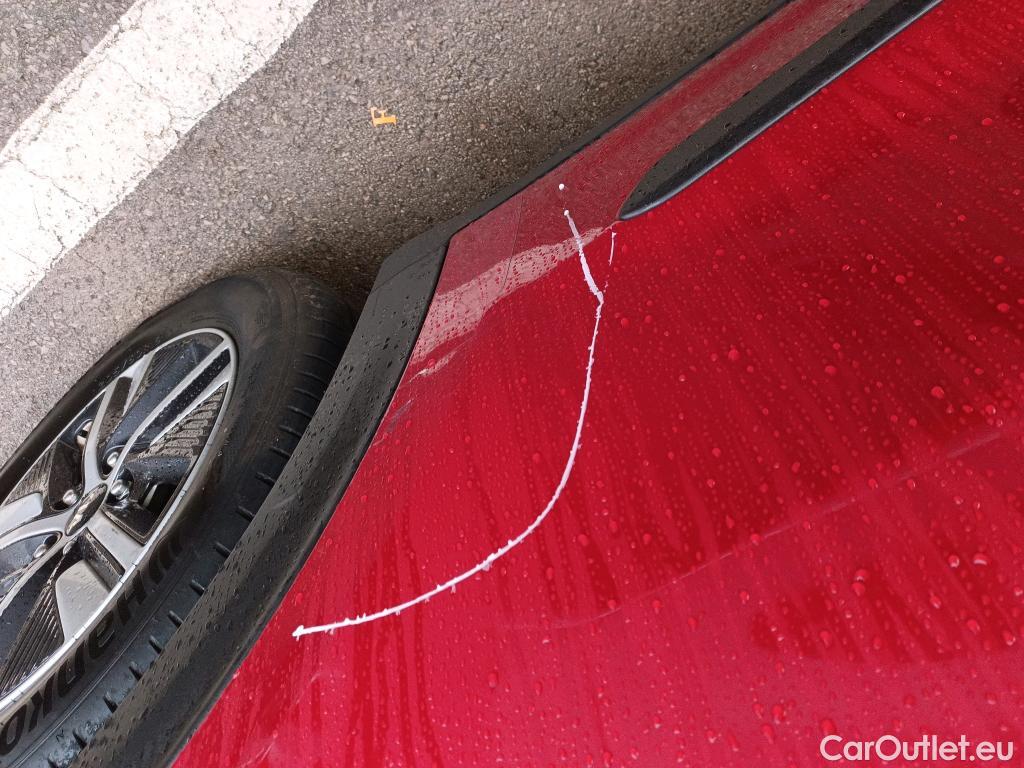  KIA  Niro KIA  / 2019 / 5P / crossover 1.6 GDi HEV 104kW (141CV) Drive #1