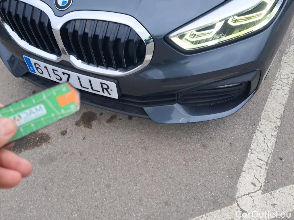  Bmw  Serie 1 BMW  / 2019 / 5P / berlina con portón 118i #9