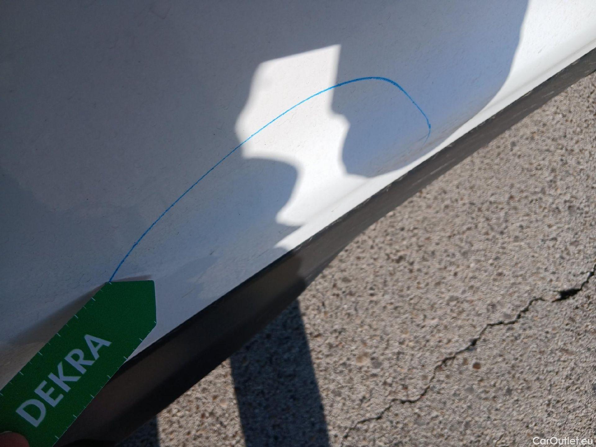  Ford  Kuga FORD  / 2016 / 5P / todoterreno 1.5 EcoBoost 88kW 4x2 Trend+ (CX) #21