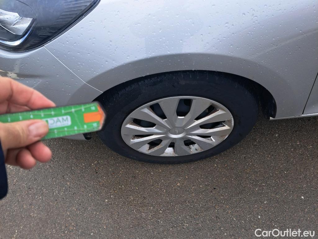  Ford  Fiesta FORD  / 2021 / 5P / berlina con portón 1.1 IT-VCT 55kW (75CV) Trend 5p #17