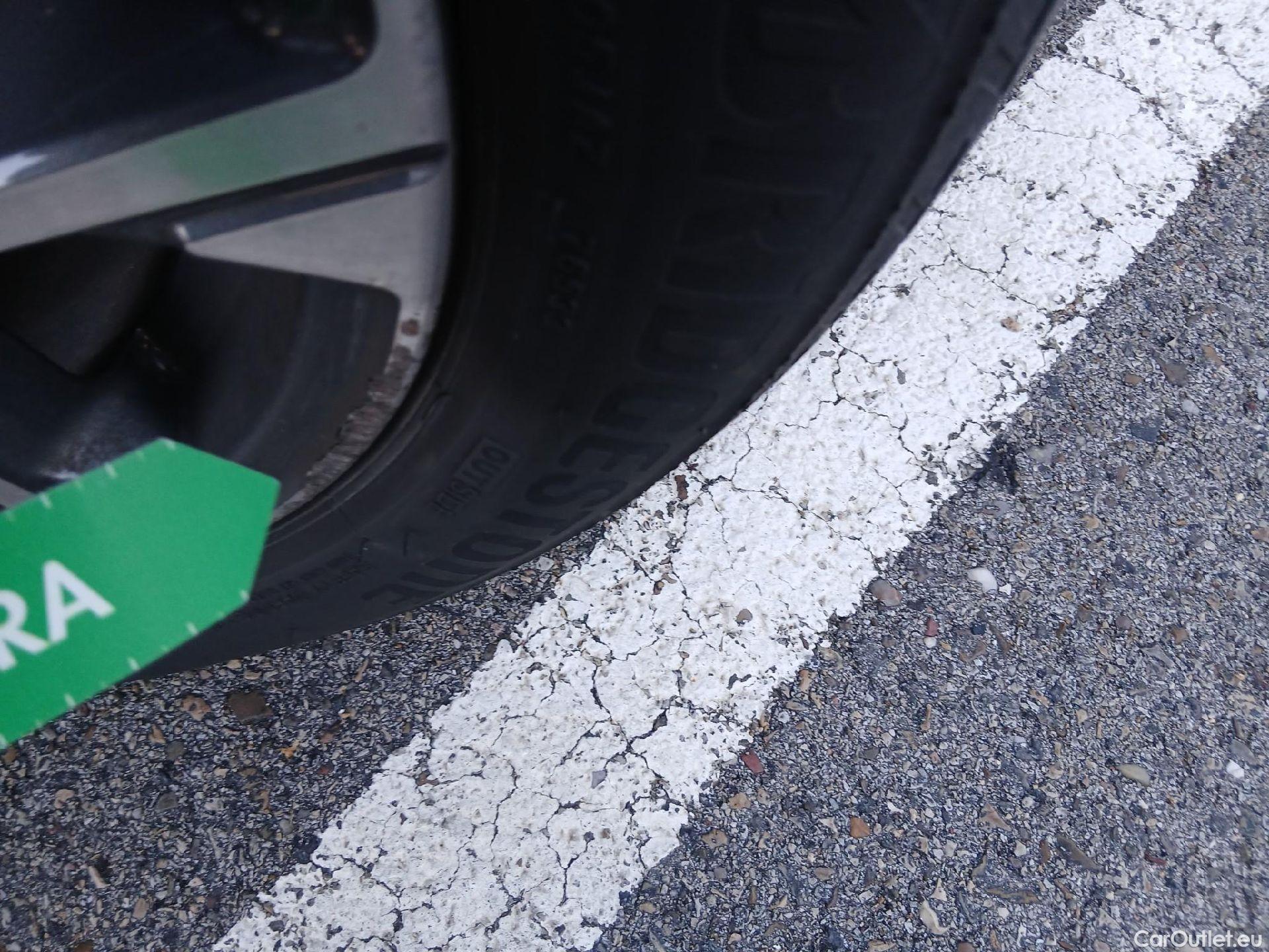  Bmw  X1 BMW  / 2019 / 5P / todoterreno sDrive18d #1