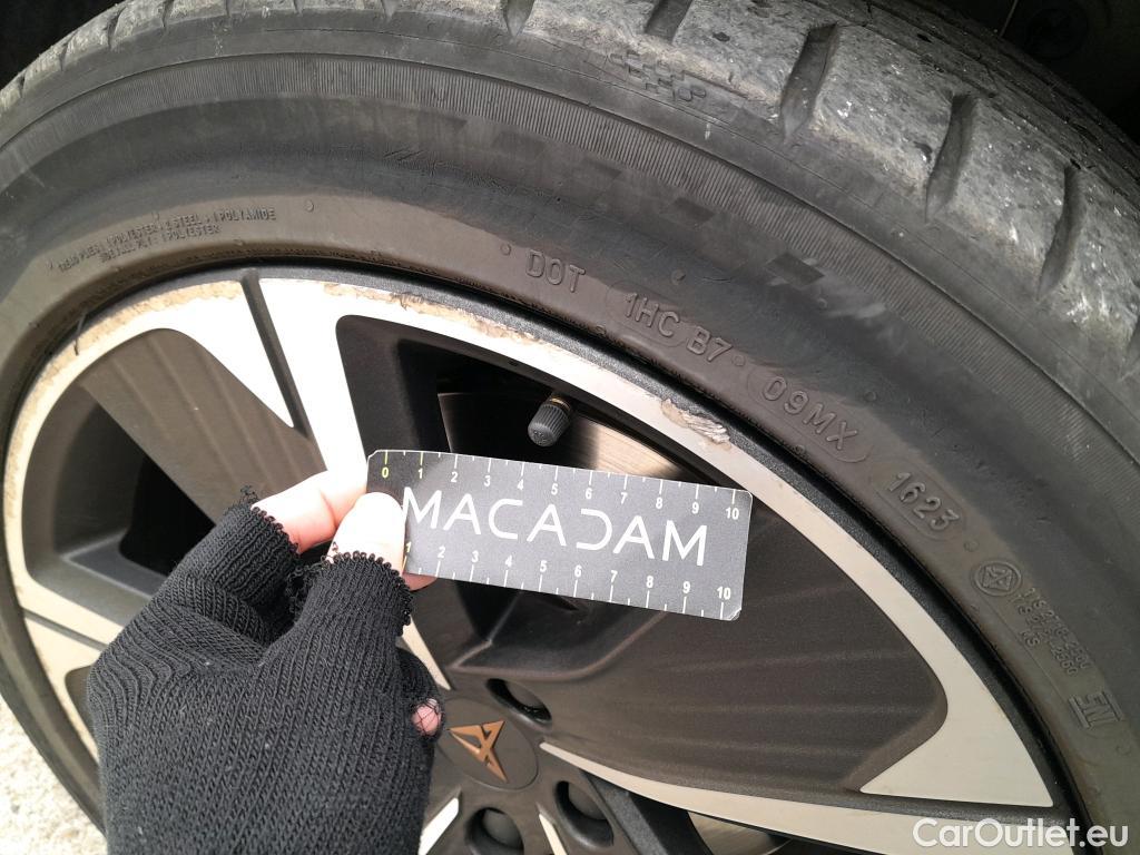  Cupra  Formentor CUPRA  / 2020 / 5P / todoterreno 1.4 e-Hybrid 150kW (204 CV) DSG (AC) #2