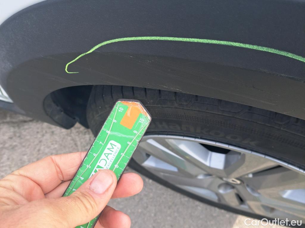  Dacia  Sandero DACIA  / 2020 / 5P / berlina con portón Stepway Essential TCe 67kW (90V) #57