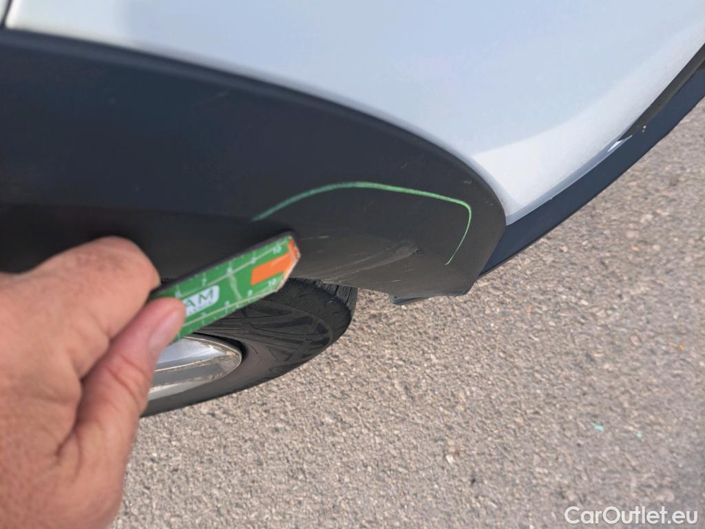  Dacia  Sandero DACIA  / 2020 / 5P / berlina con portón Stepway Essential TCe 67kW (90V) #60