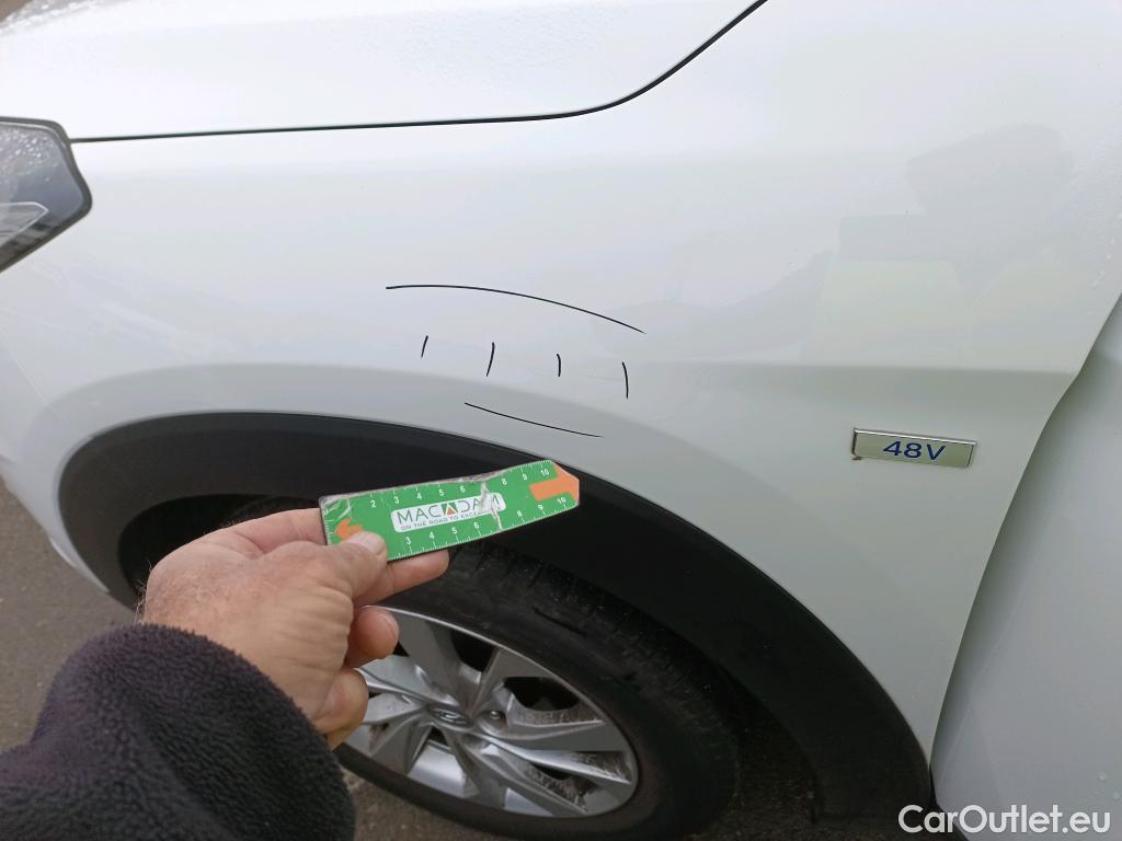  Hyundai  Tucson HYUNDAI  / 2018 / 5P / todoterreno 1.6 CRDI 85kW (116CV) 48V SLE 4X2(SP)(SL) #7