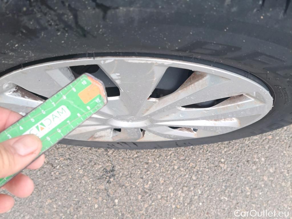  Ford  Fiesta FORD  / 2021 / 5P / berlina con portón 1.1 IT-VCT 55kW (75CV) Trend 5p #20