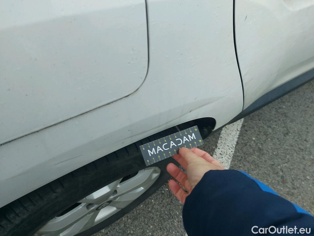  Dacia  Duster DACIA  / 2018 / 5P / todoterreno Comfort Blue dCi 85kW (115CV) 4X4 #6