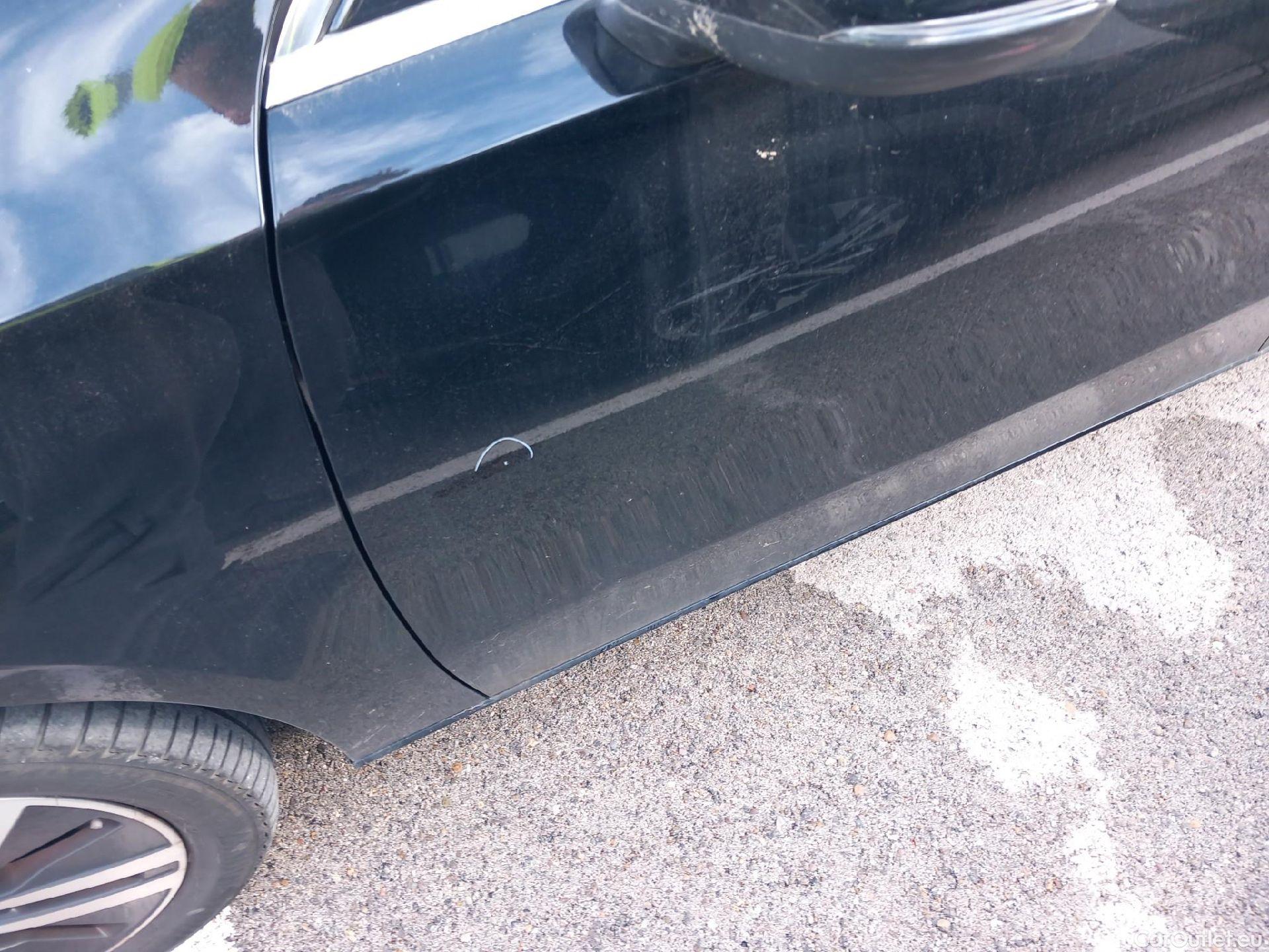  Mercedes  A-Klasse MERCEDES-BENZ Clase A / 2018 / 4P / sedán Sedán A 250 e #6