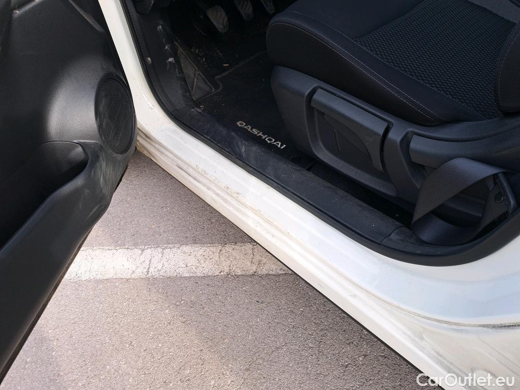  Nissan  Qashqai NISSAN  / 2017 / 5P / todoterreno dCi 85 kW (115 CV) E6D ACENTA #12