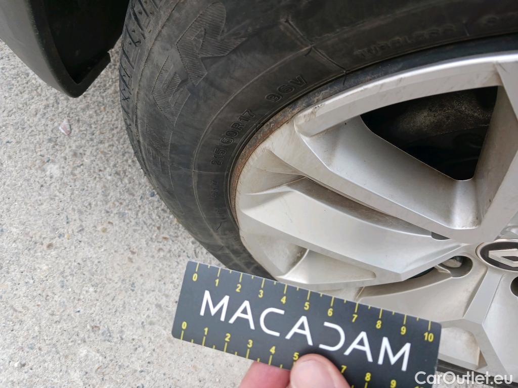  Renault  Captur RENAULT  / 2020 / 5P / todoterreno Intens TCe 90 #18