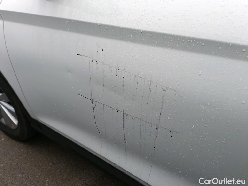  Seat  Arona SEAT  / 2017 / 5P / todoterreno 1.0 TSI 70kW (95CV) Style Edition Eco (CX) #4