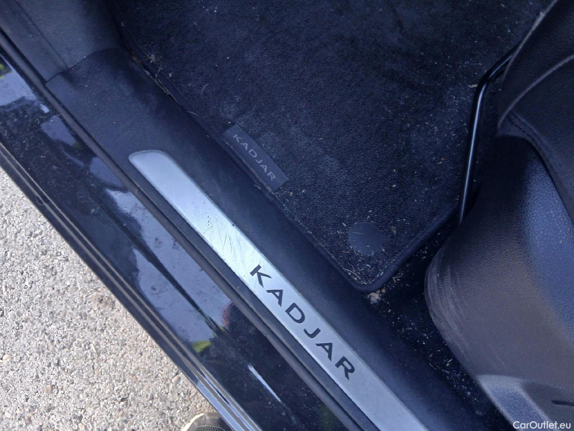  Renault  Kadjar RENAULT  / 2019 / 5P / crossover Zen GPF TCe 103kW (140CV) EDC (AC) #1