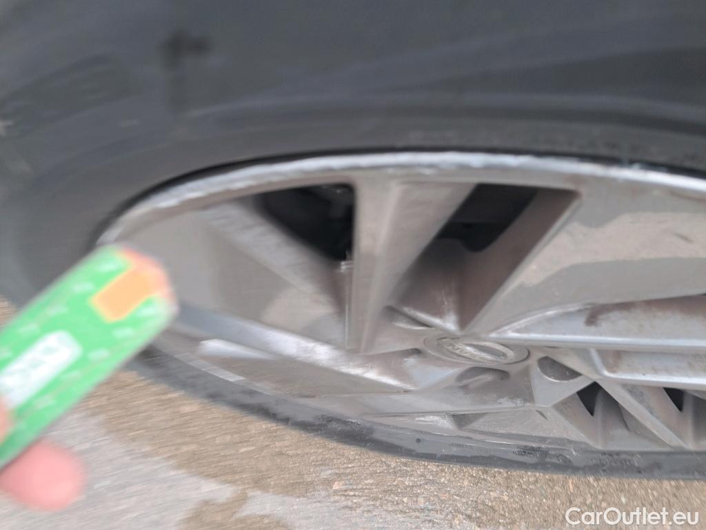  Nissan  Qashqai NISSAN  / 2021 / 5P / todoterreno DIG-T 116kW (158CV) mHEV Xtronic Acenta (AC) #11