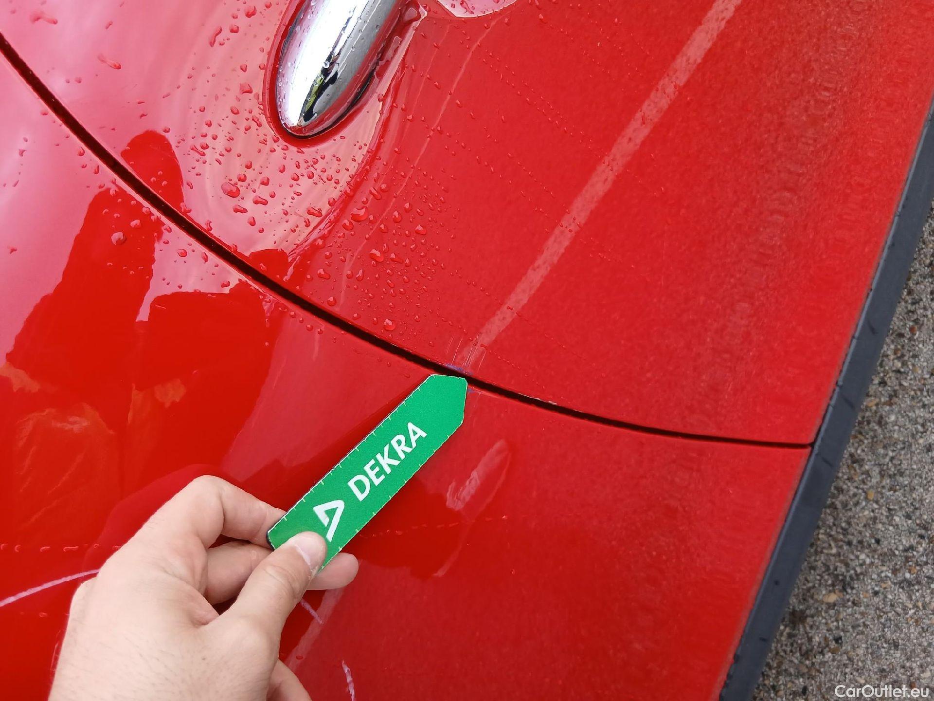  Mini  Cooper MINI MINI / 2014 / 3P / berlina con portón  S #32