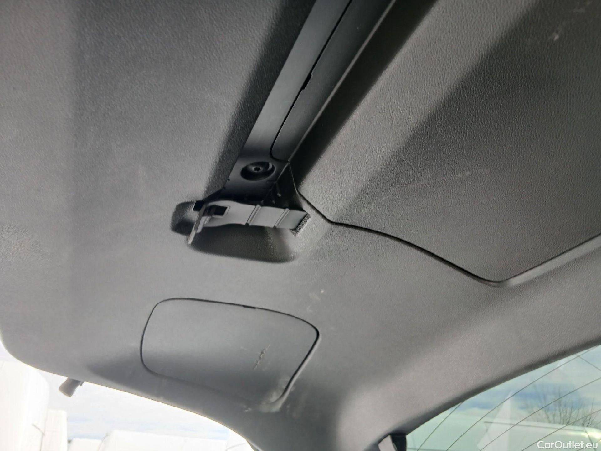  Opel   Grandland X OPEL Grandland / 2021 / 5P / todoterreno  1.5 CDTi Business Edition Auto #11