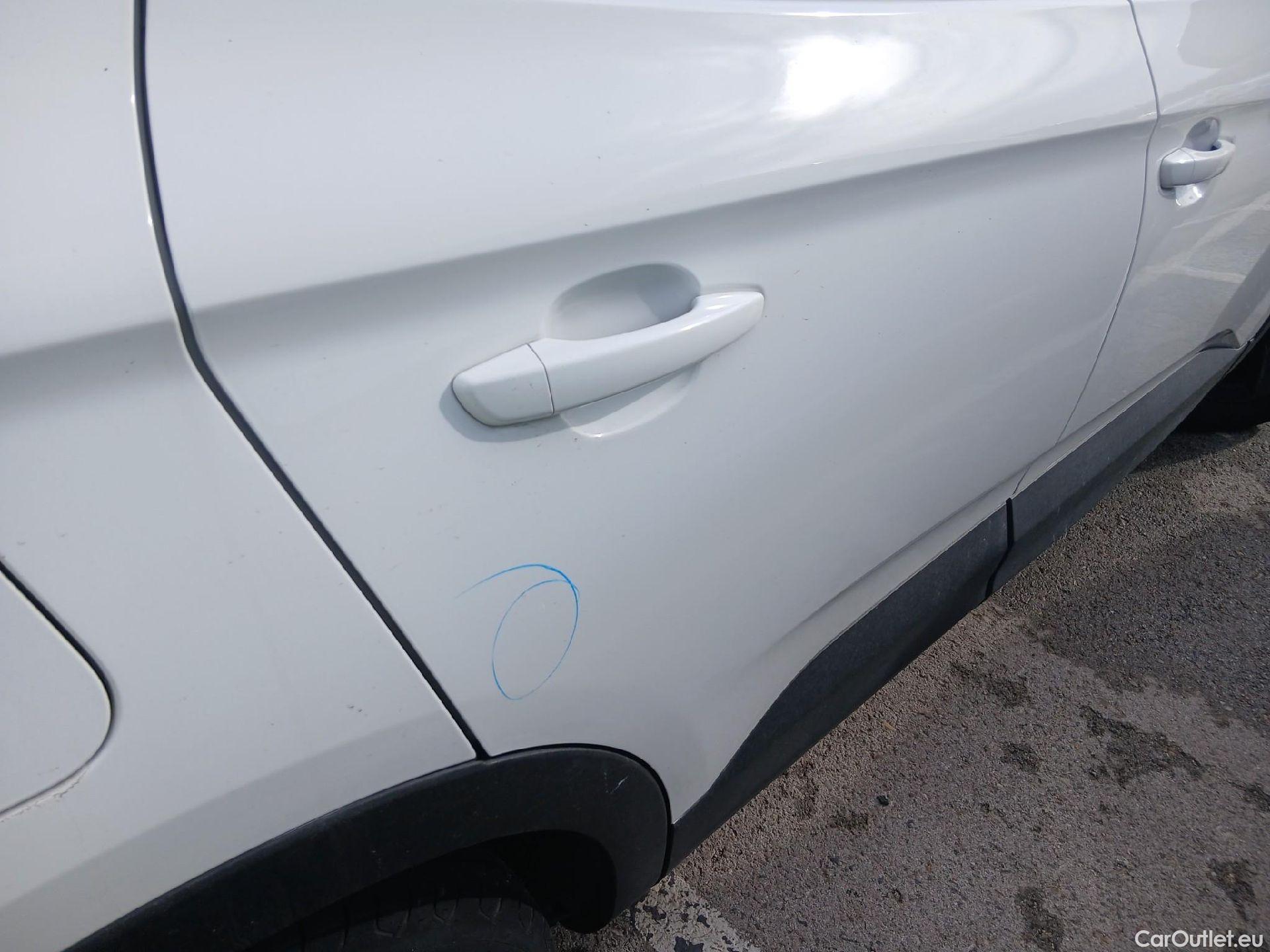  Opel   Grandland X OPEL Grandland / 2021 / 5P / todoterreno  1.5 CDTi Business Edition Auto #32