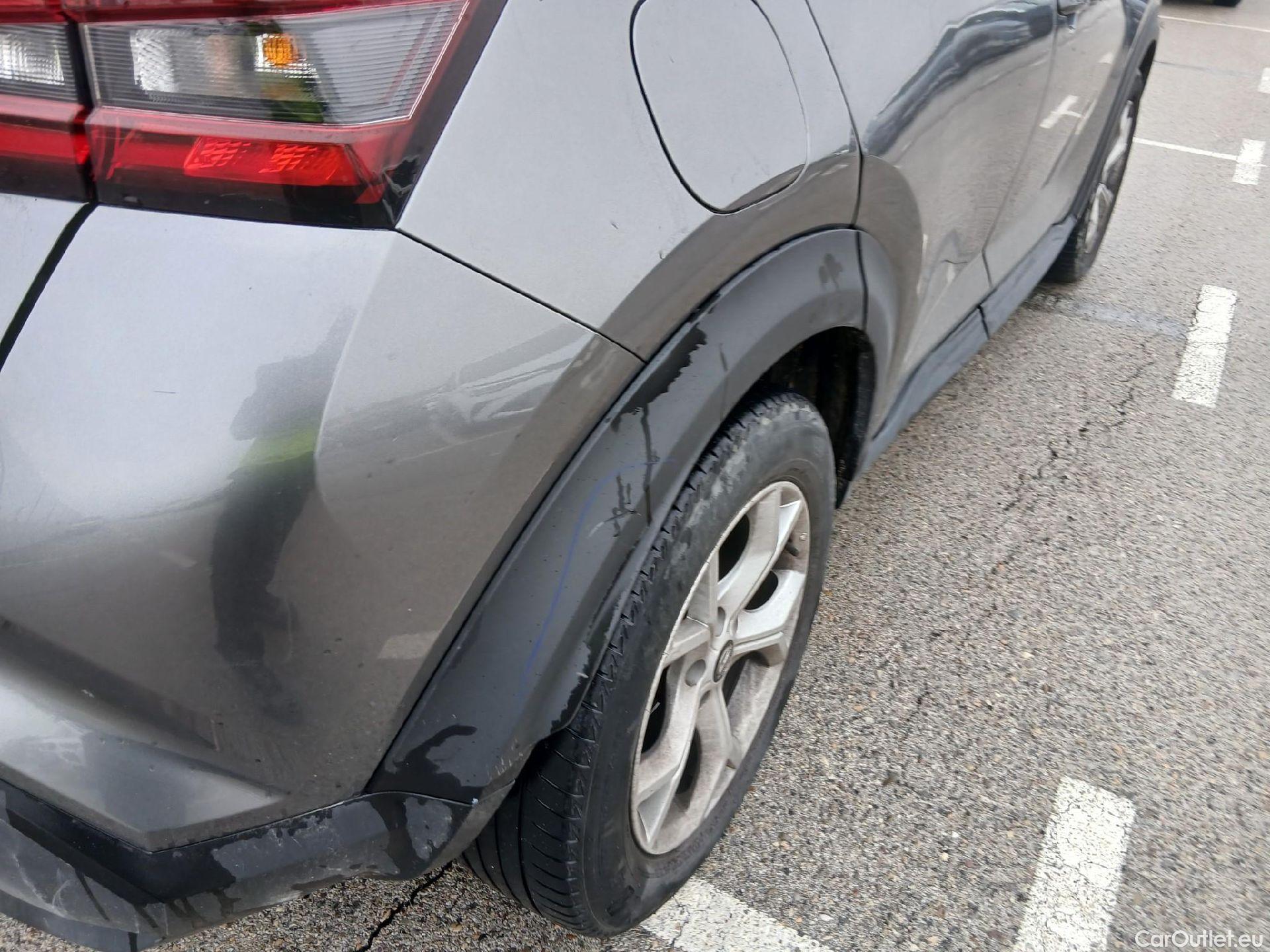  Nissan  Juke NISSAN  / 2019 / 5P / crossover DIG-T 84 kW (114 CV) DCT 7 V N-Connecta (AC2) #25