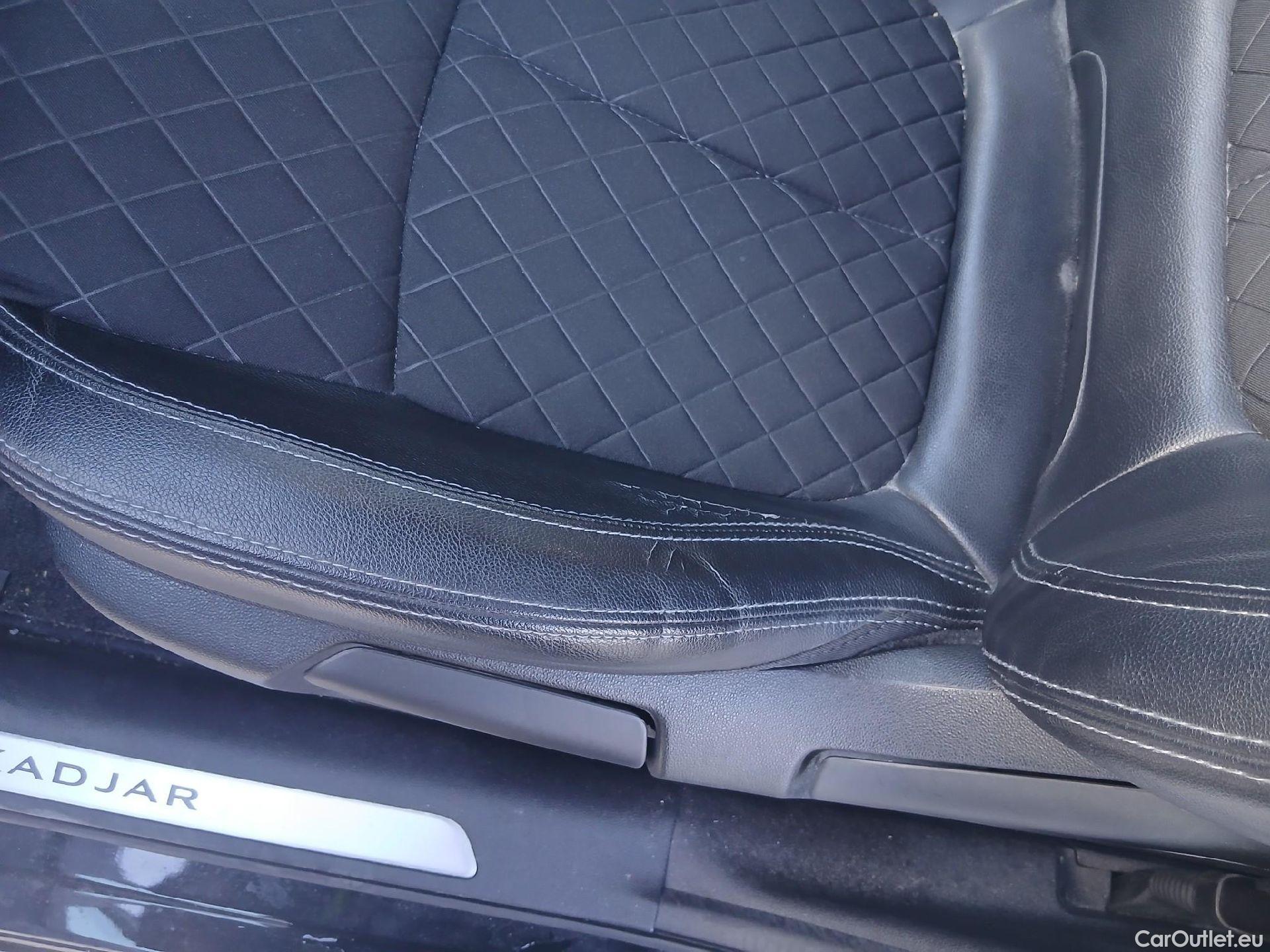  Renault  Kadjar RENAULT  / 2019 / 5P / crossover Zen GPF TCe 103kW (140CV) EDC (AC) #3